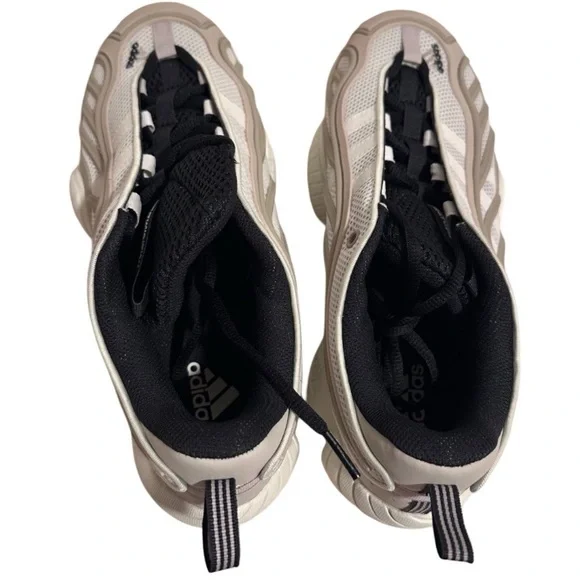 adidas gazelle silver green womens Vintage Adidas Sneakers Women's US 7 – dla dushy main image 0